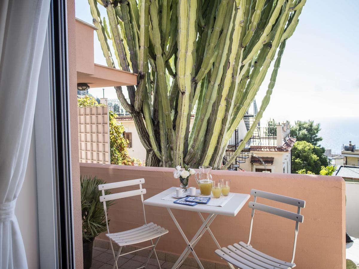 La Malandrina - Apartments & Suites Taormina Eksteriør bilde