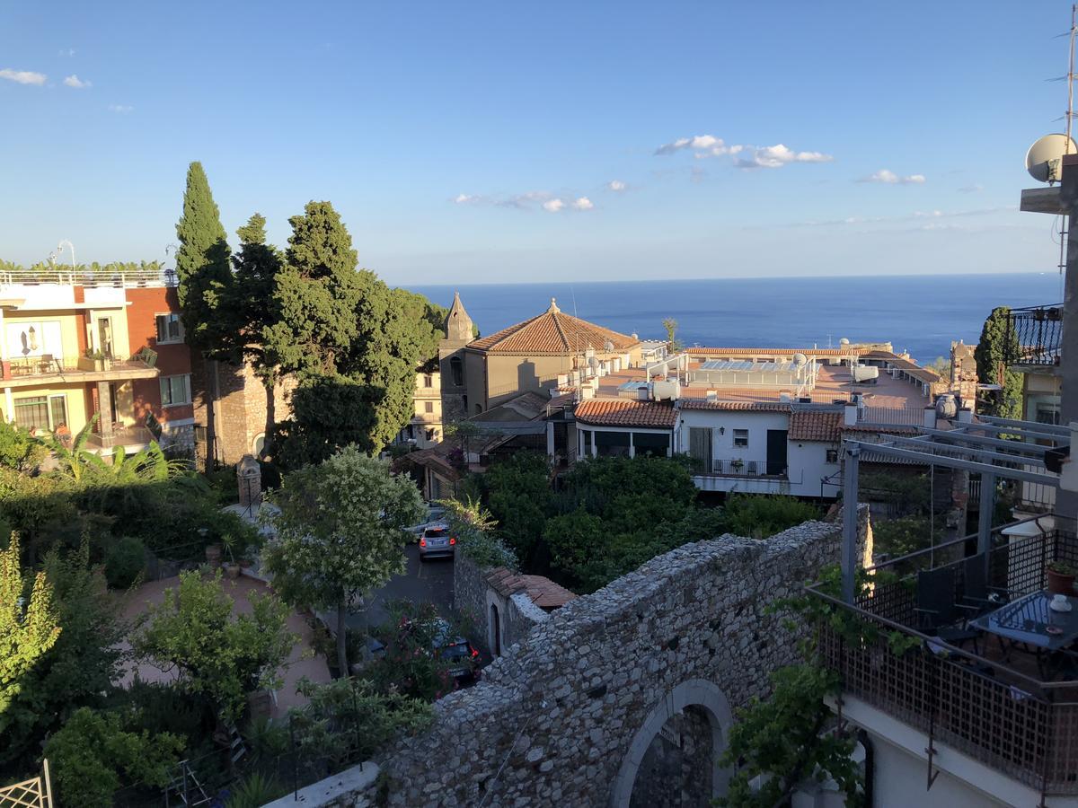 La Malandrina - Apartments & Suites Taormina Eksteriør bilde